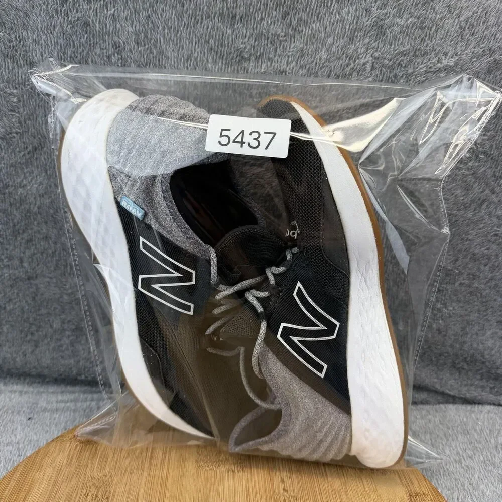 New Balance Fresh Foam Roav Shoes Mens Size 9.5 D Black Running Sneakers MROAVTK